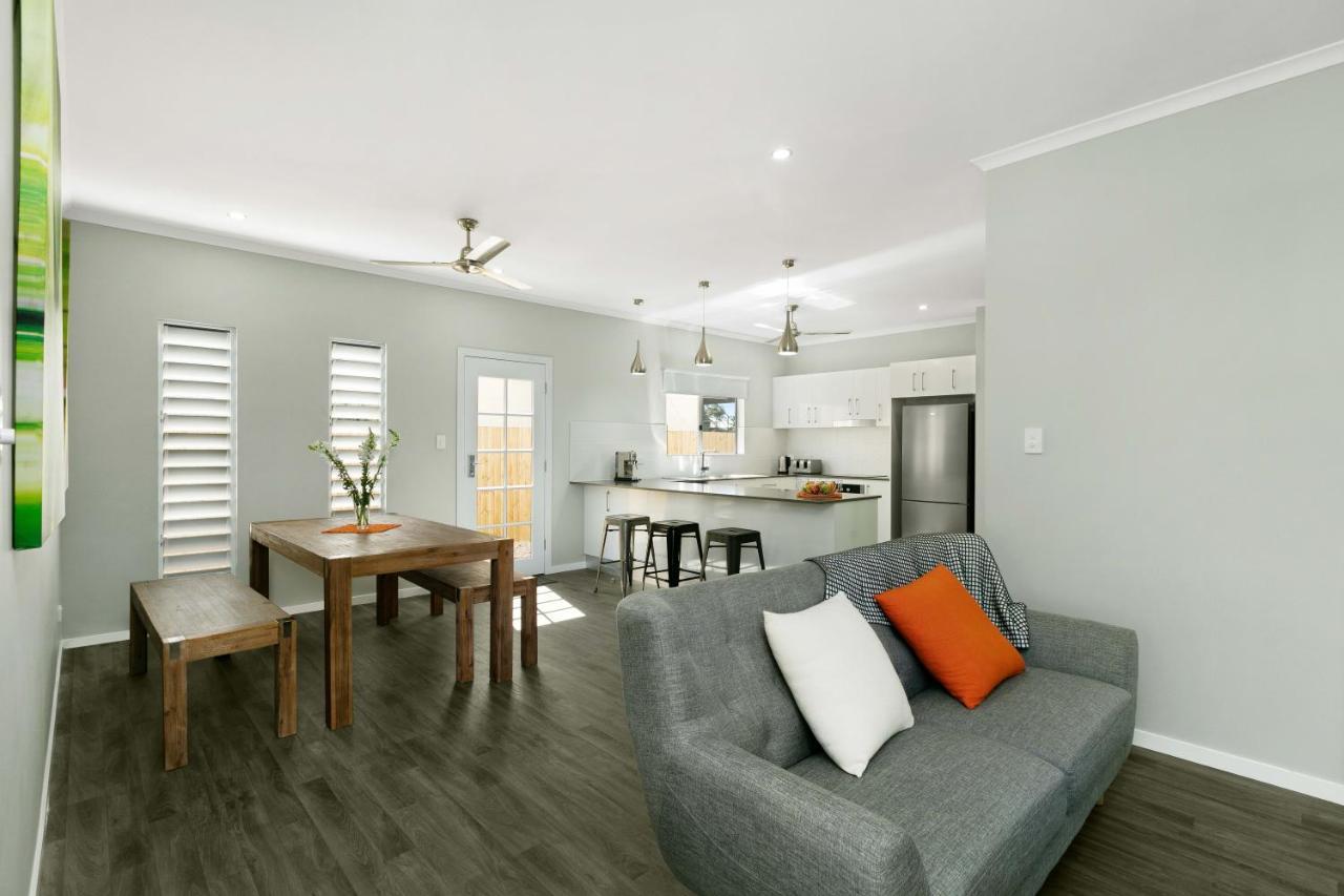 Estilo Bed And Breakfast 케언스 외부 사진
